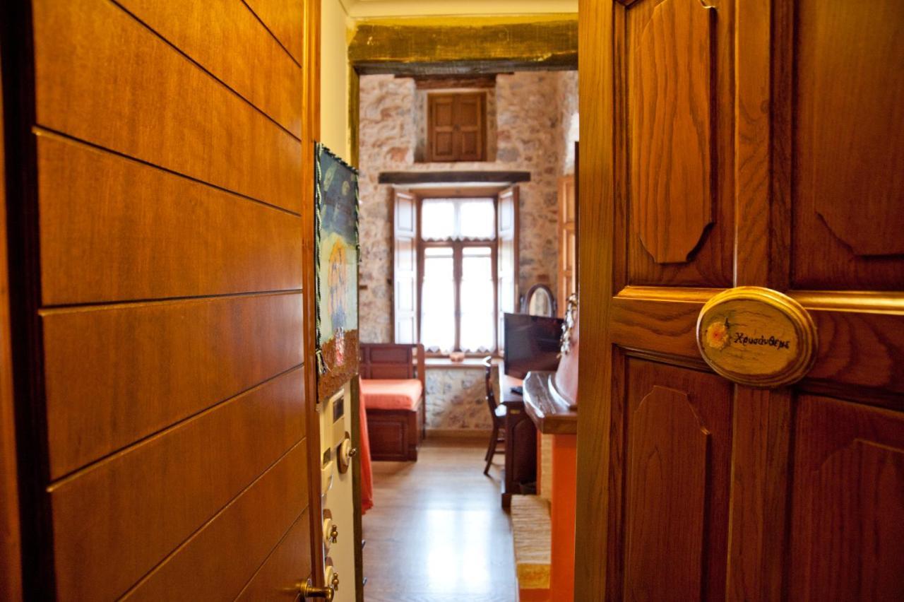 Archontiko Hatzipanayioti Leonidio Exterior photo